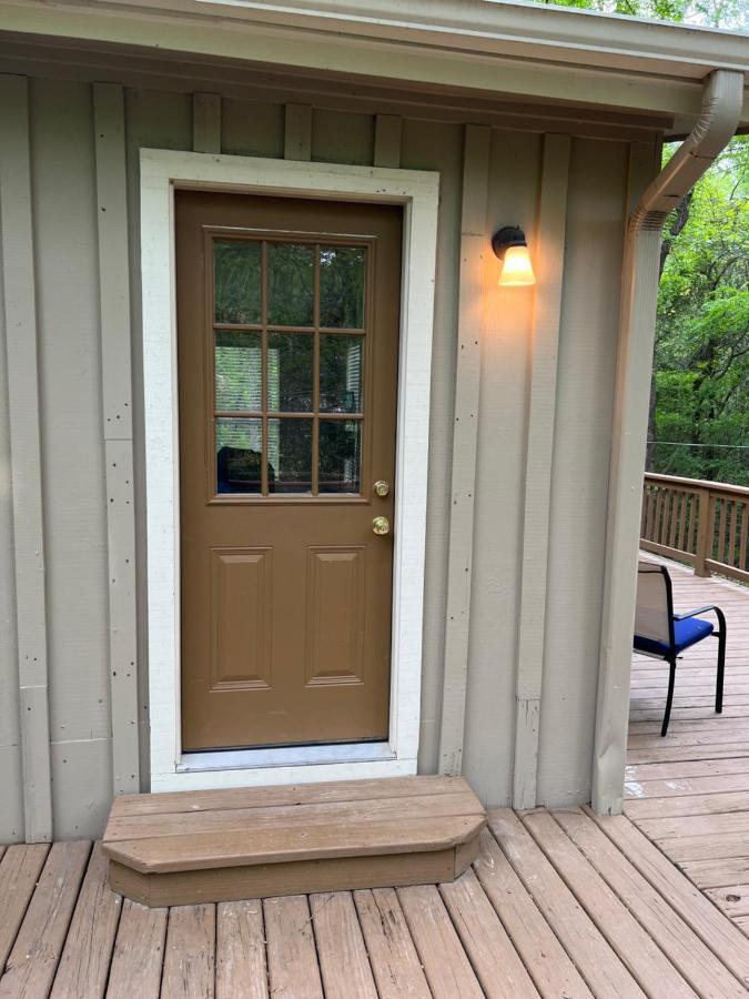 2 Bdrm Treehouse Hideout- Lake Conroe With Boat Ramp Монтгомери Экстерьер фото